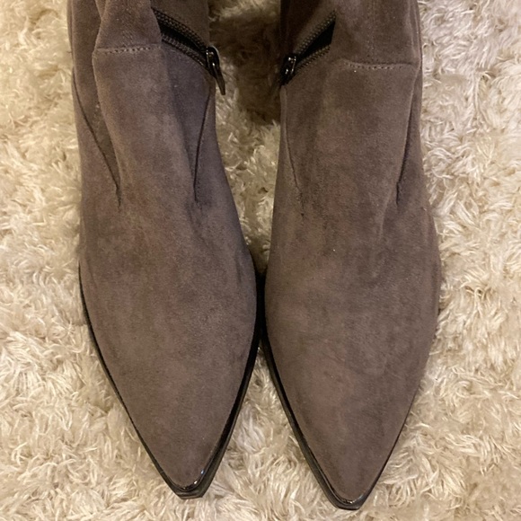 NWOT Marc Fisher Over the Knee suede boots - Picture 8 of 10